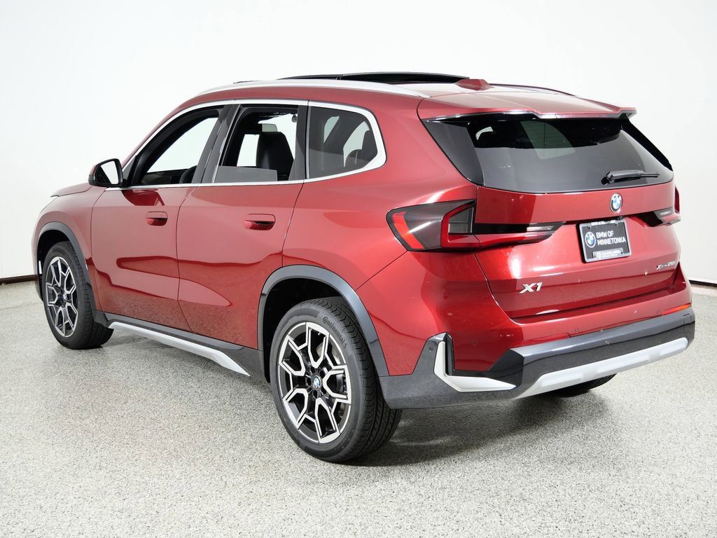 Thumbnail: 2026 BMW X1 - 16