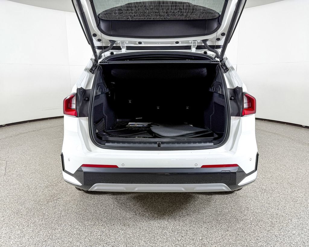 Thumbnail: 2025 BMW X1 - 18