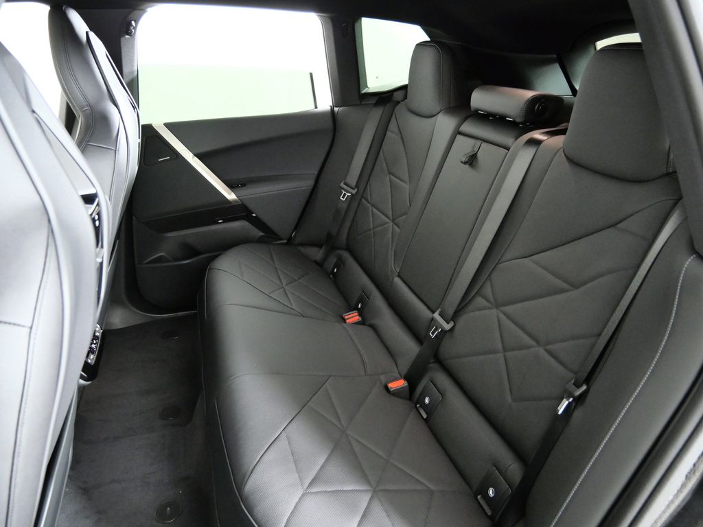 Thumbnail: 2026 BMW iX - 31