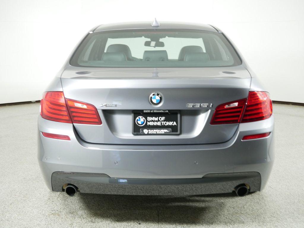 2015 BMW 5 Series 535i xDrive 10