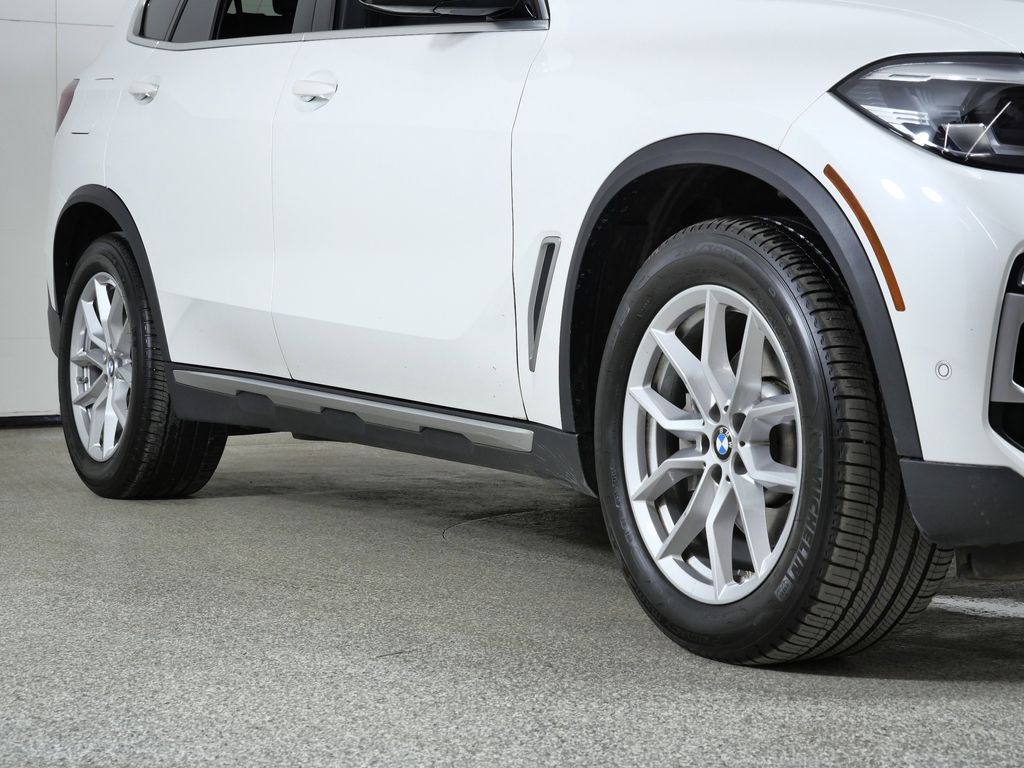 Thumbnail: 2020 BMW X5 - 7