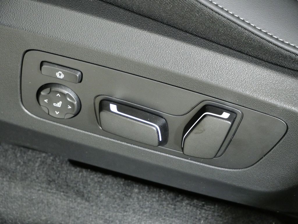 Thumbnail: 2026 BMW X3 - 39