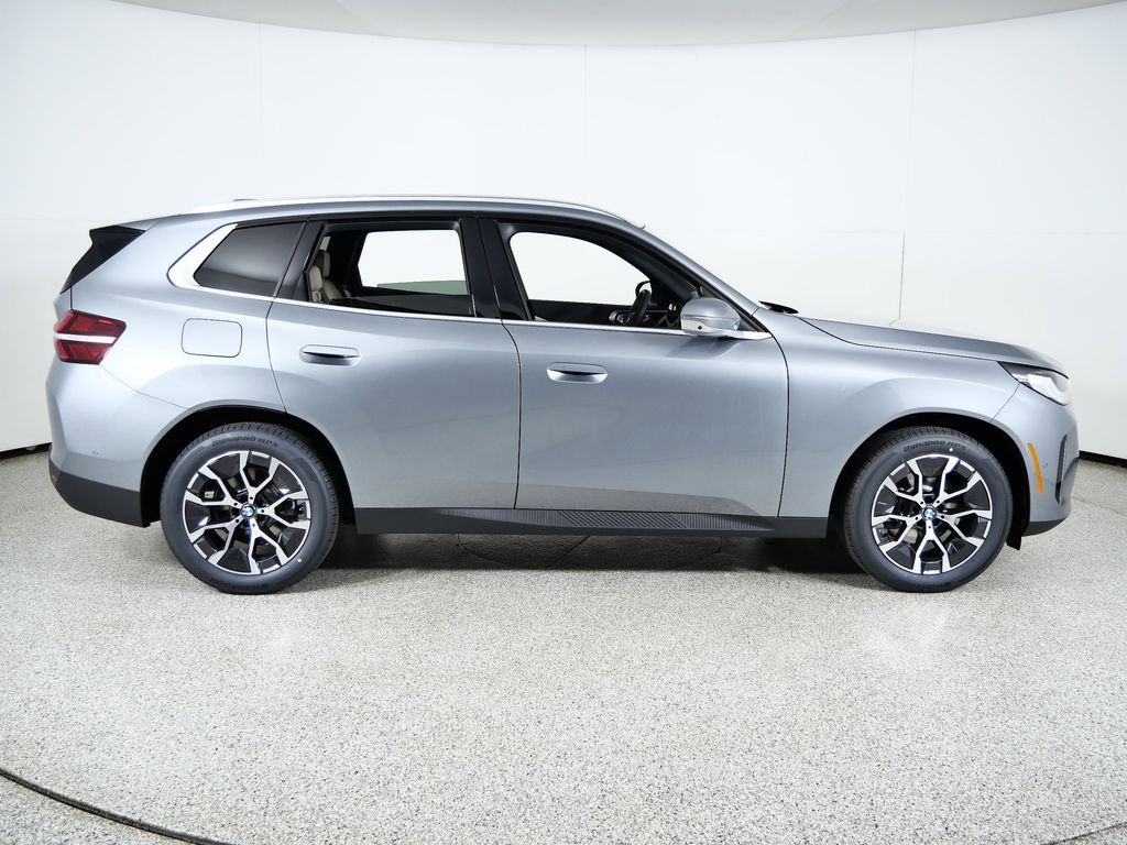 Thumbnail: 2026 BMW X3 - 8