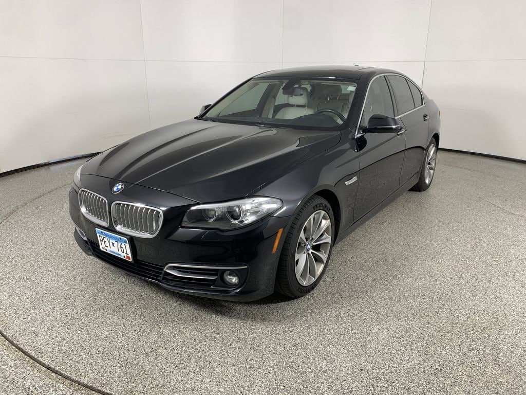 2014 BMW 5 Series 528i xDrive -
                  Wayzata, MN