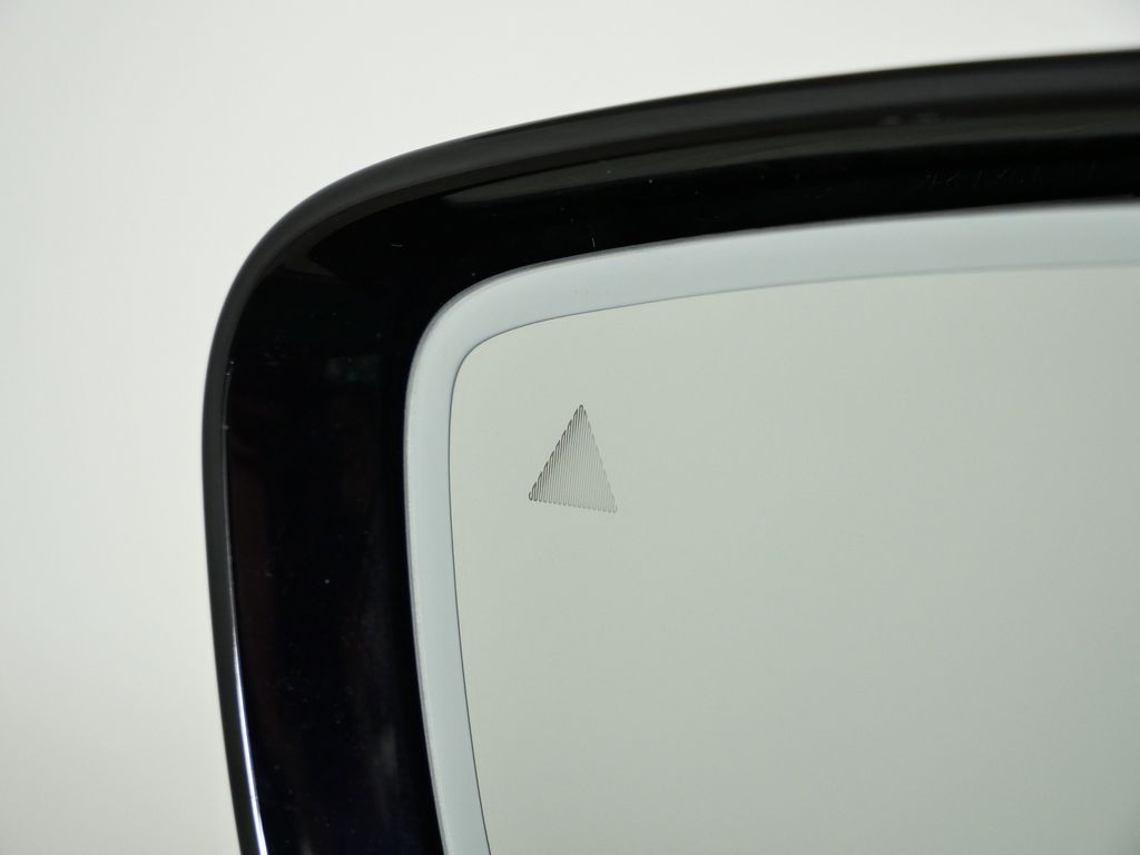 Thumbnail: 2026 BMW M3 - 35