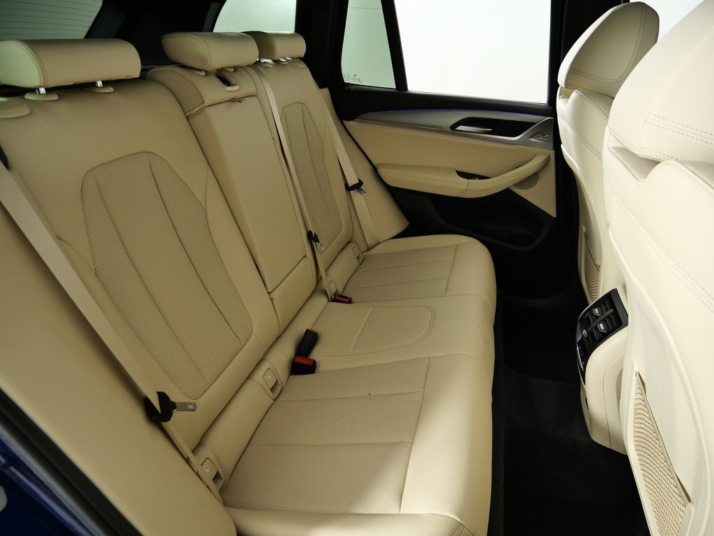 Thumbnail: 2022 BMW X3 - 31