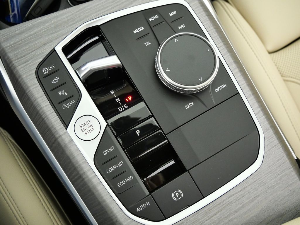 Thumbnail: 2026 BMW 3 Series - 47