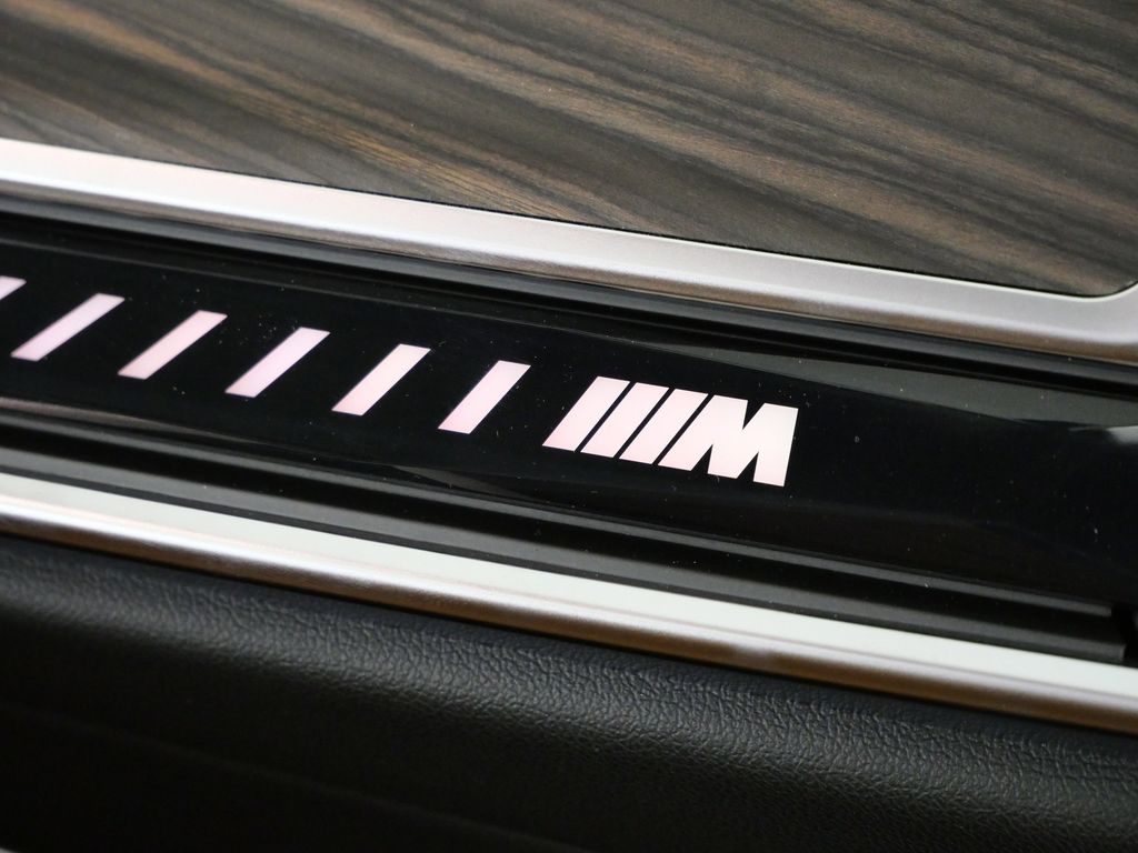 Thumbnail: 2026 BMW X5 - 24