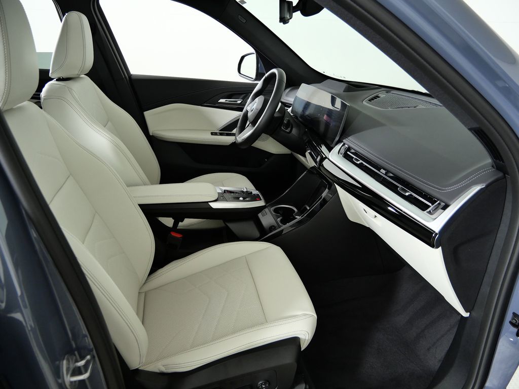 Thumbnail: 2026 BMW X1 - 20