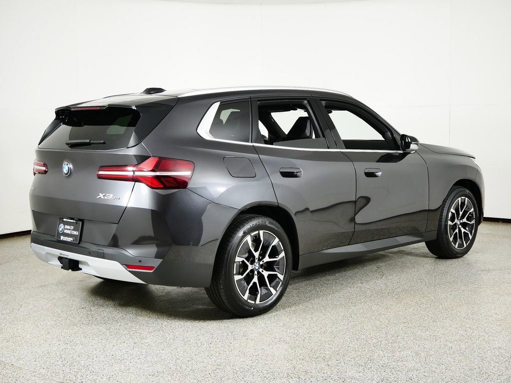 Thumbnail: 2025 BMW X3 - 10