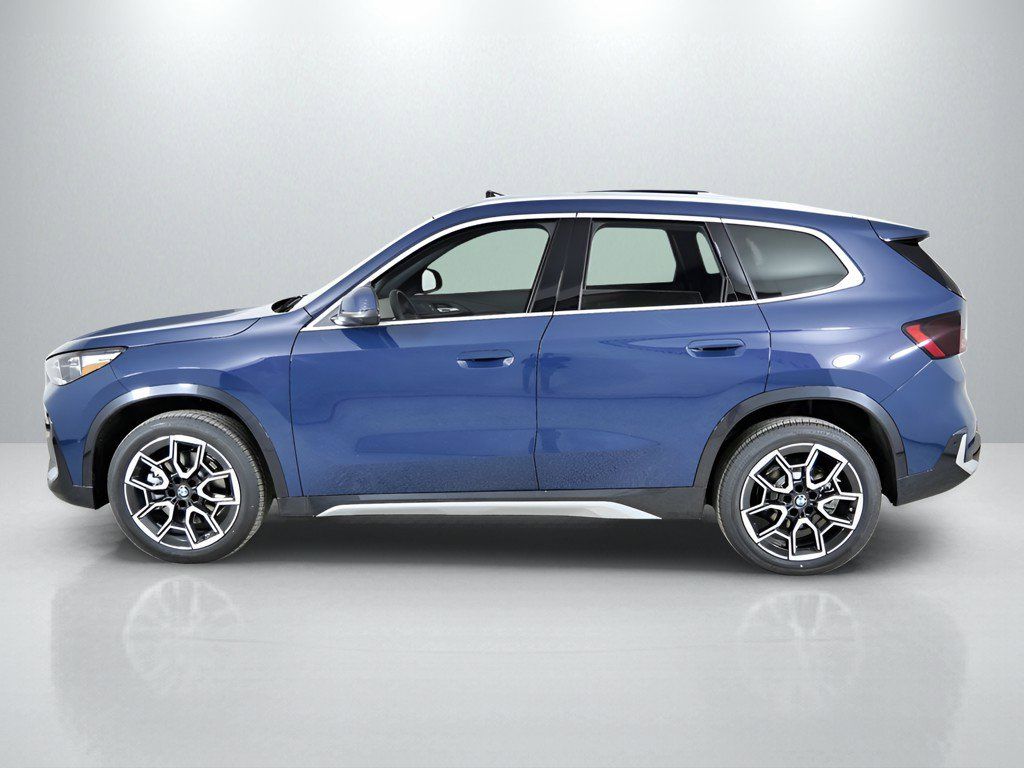 Thumbnail: 2026 BMW X1 - 16