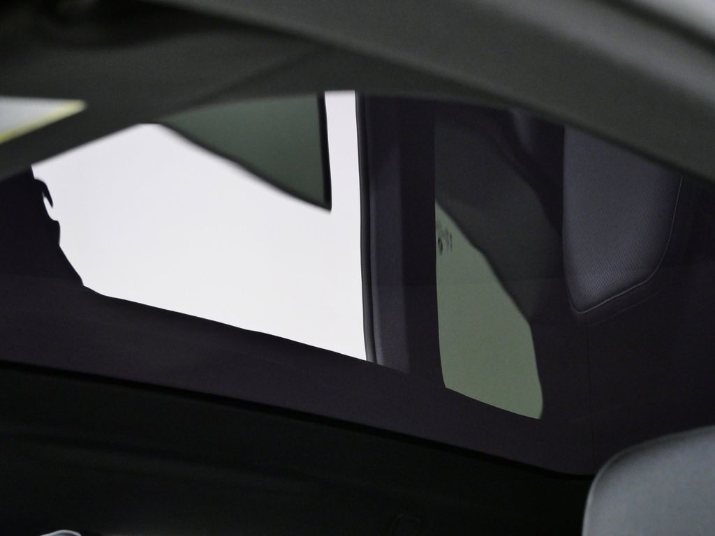 Thumbnail: 2026 BMW iX - 19