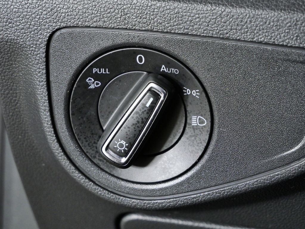 Thumbnail: 2023 Volkswagen Atlas - 39