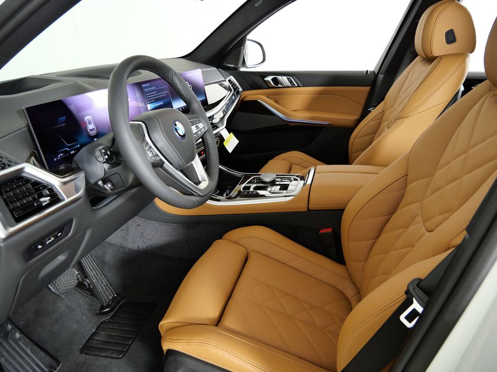 Thumbnail: 2026 BMW X5 - 35