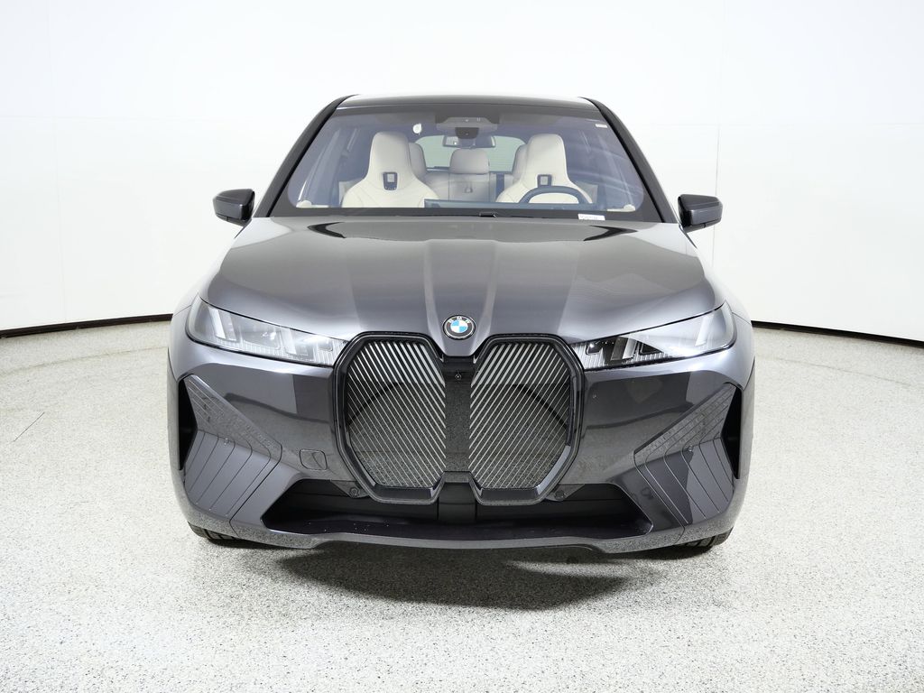 Thumbnail: 2026 BMW iX - 2