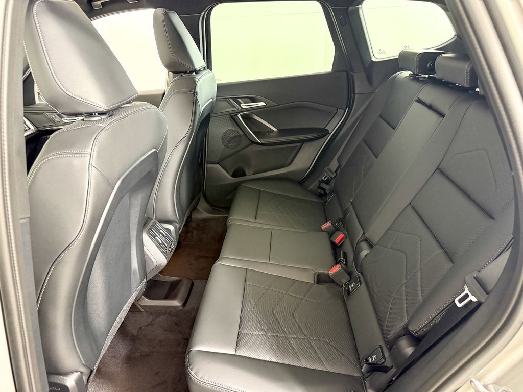 Thumbnail: 2025 BMW X1 - 31