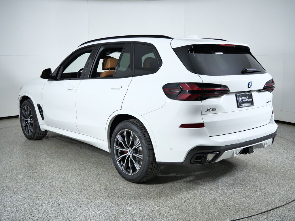 Thumbnail: 2026 BMW X5 - 14