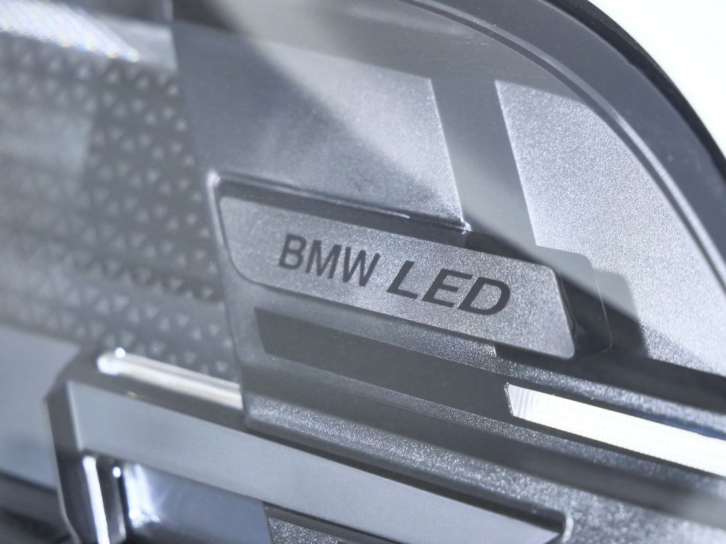 Thumbnail: 2026 BMW X5 - 4