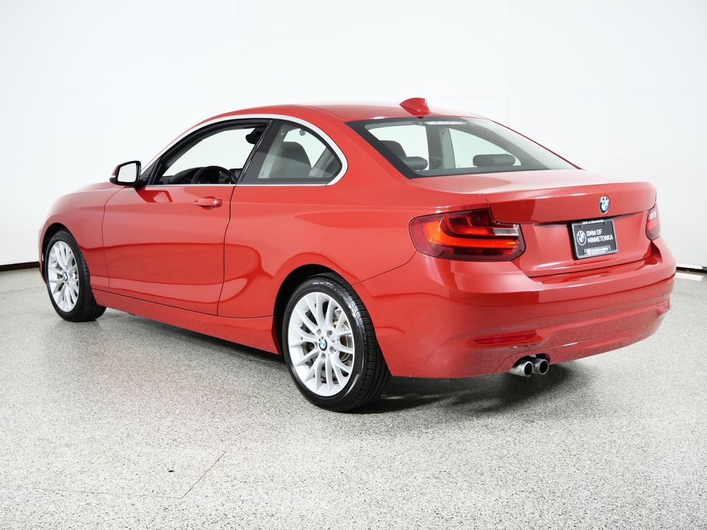 Thumbnail: 2015 BMW 2 Series - 13