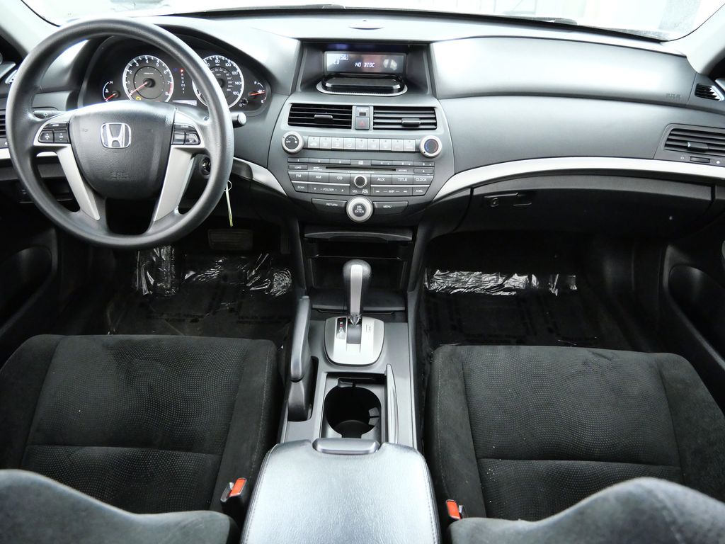 Thumbnail: 2010 Honda Accord - 6