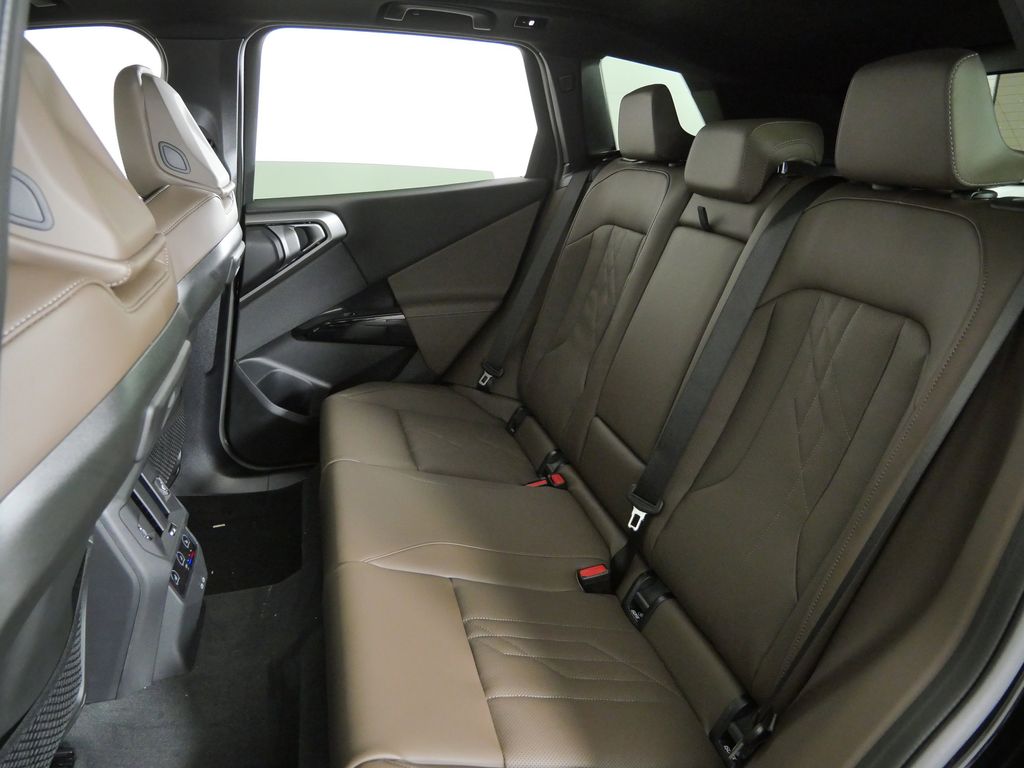 Thumbnail: 2026 BMW X3 - 31