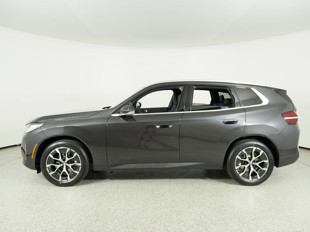 Thumbnail: 2025 BMW X3 - 14