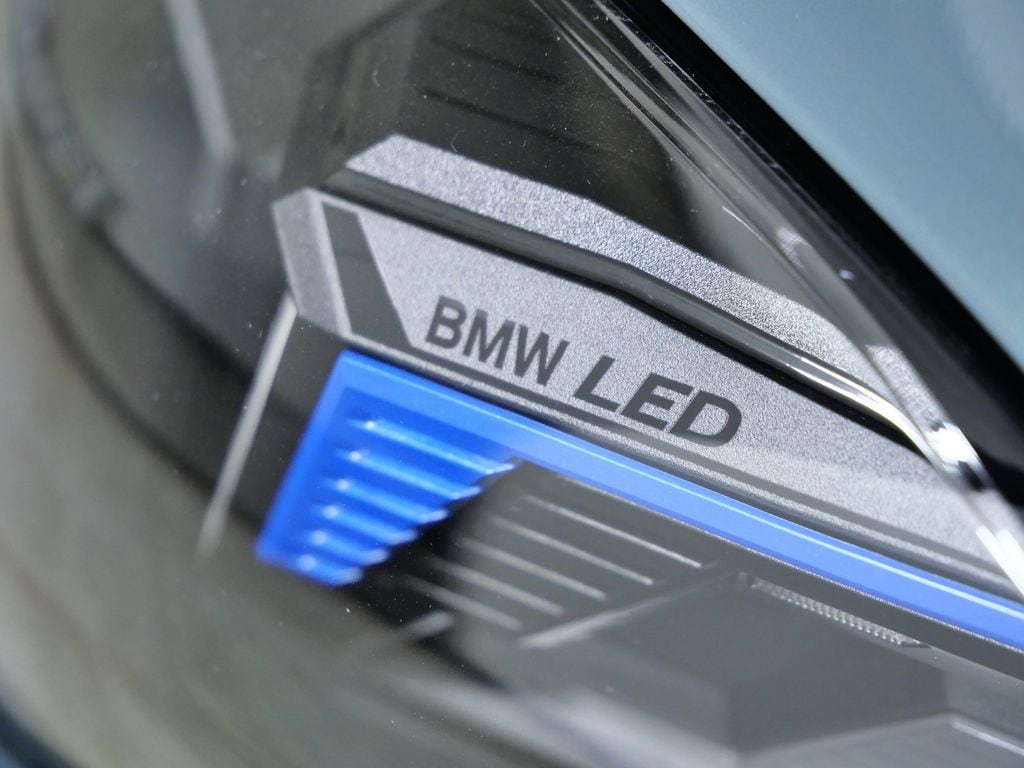 Thumbnail: 2025 BMW 4 Series - 5