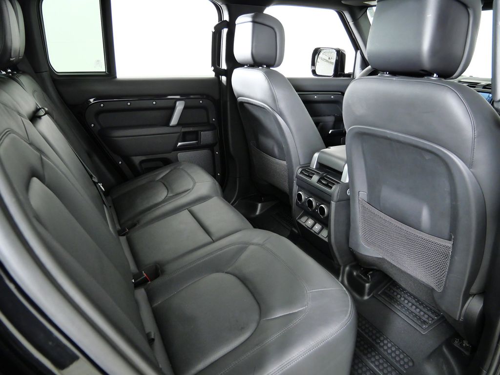 Thumbnail: 2024 Land Rover Defender - 27