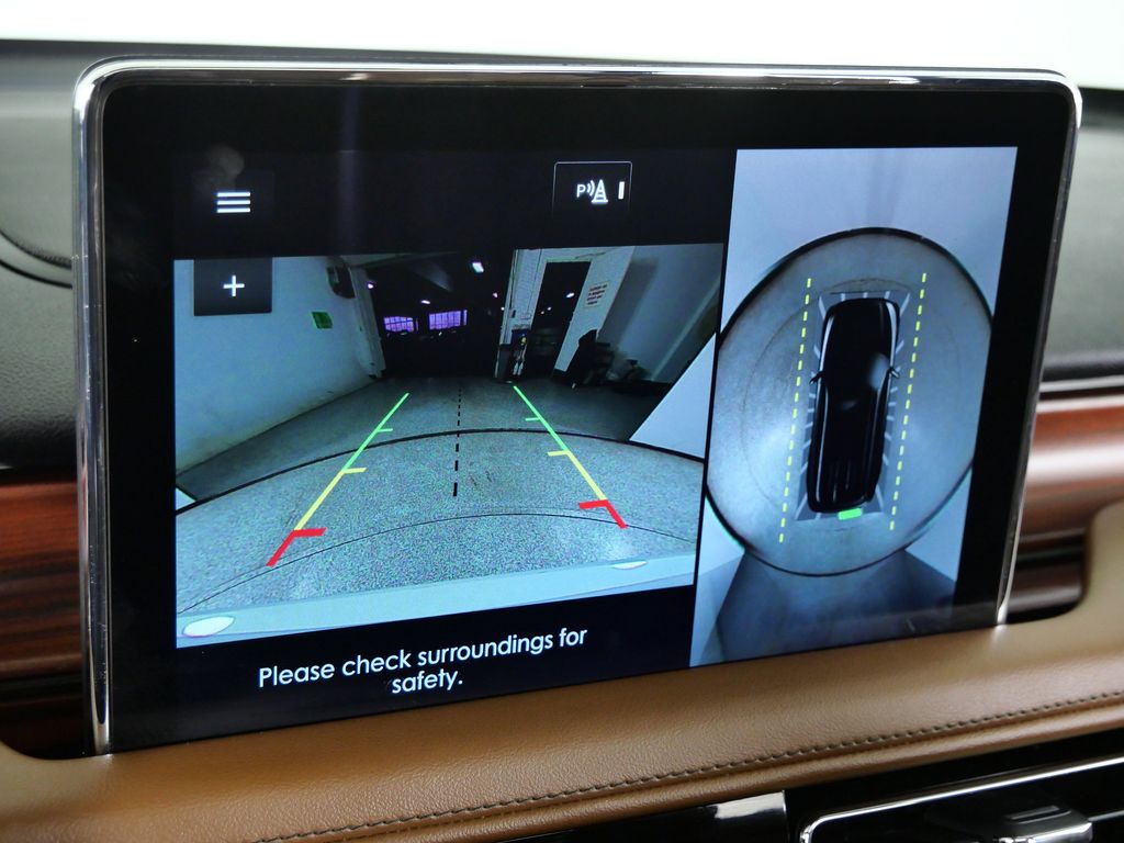 Thumbnail: 2023 Lincoln Aviator - 50