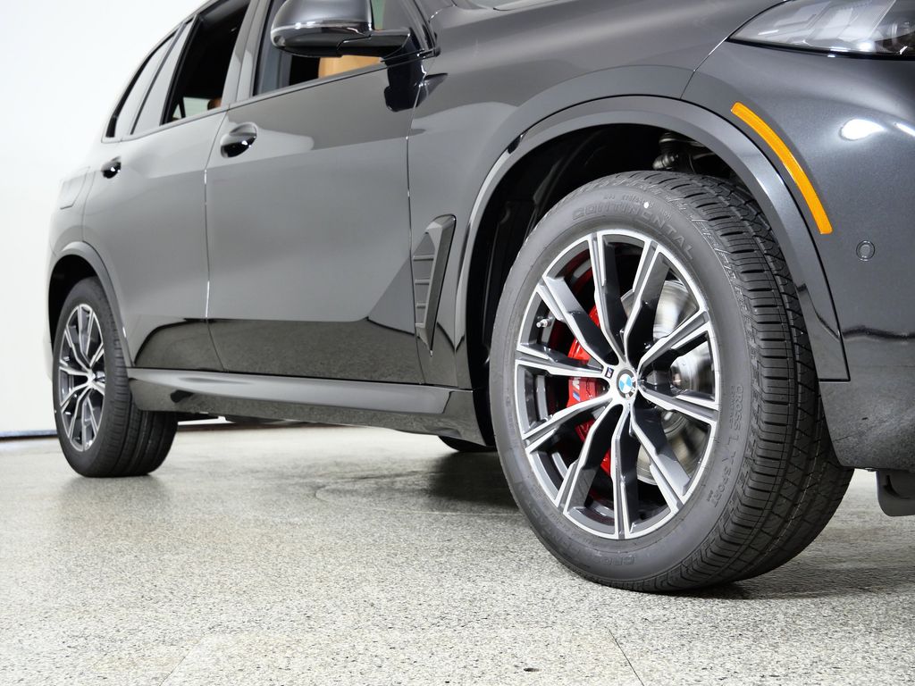 Thumbnail: 2026 BMW X5 - 6