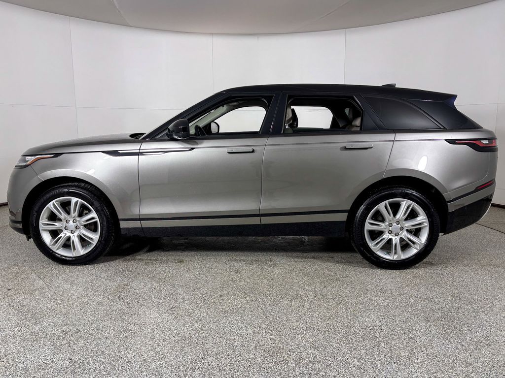 Thumbnail: 2021 Land Rover Range Rover Velar - 6