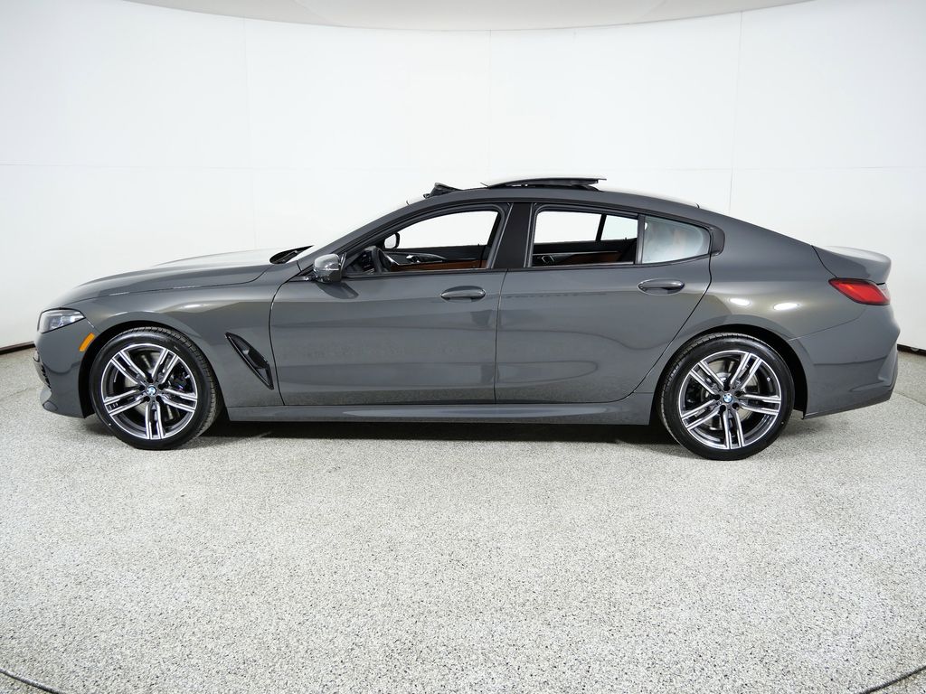 Thumbnail: 2026 BMW 8 Series - 15
