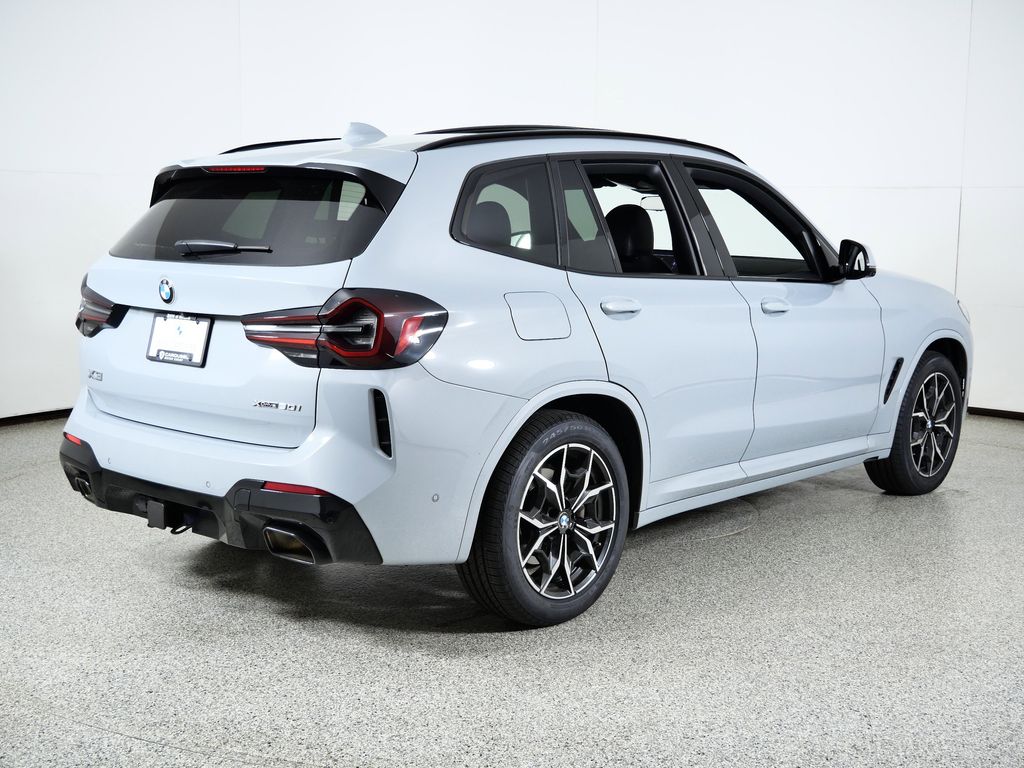 Thumbnail: 2023 BMW X3 - 10