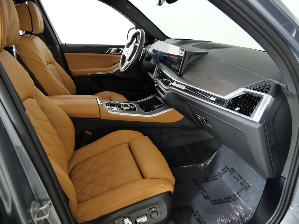 Thumbnail: 2026 BMW X5 - 22