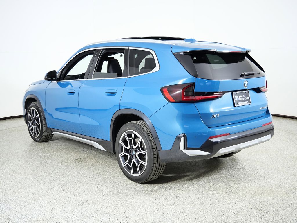 Thumbnail: 2025 BMW X1 - 17