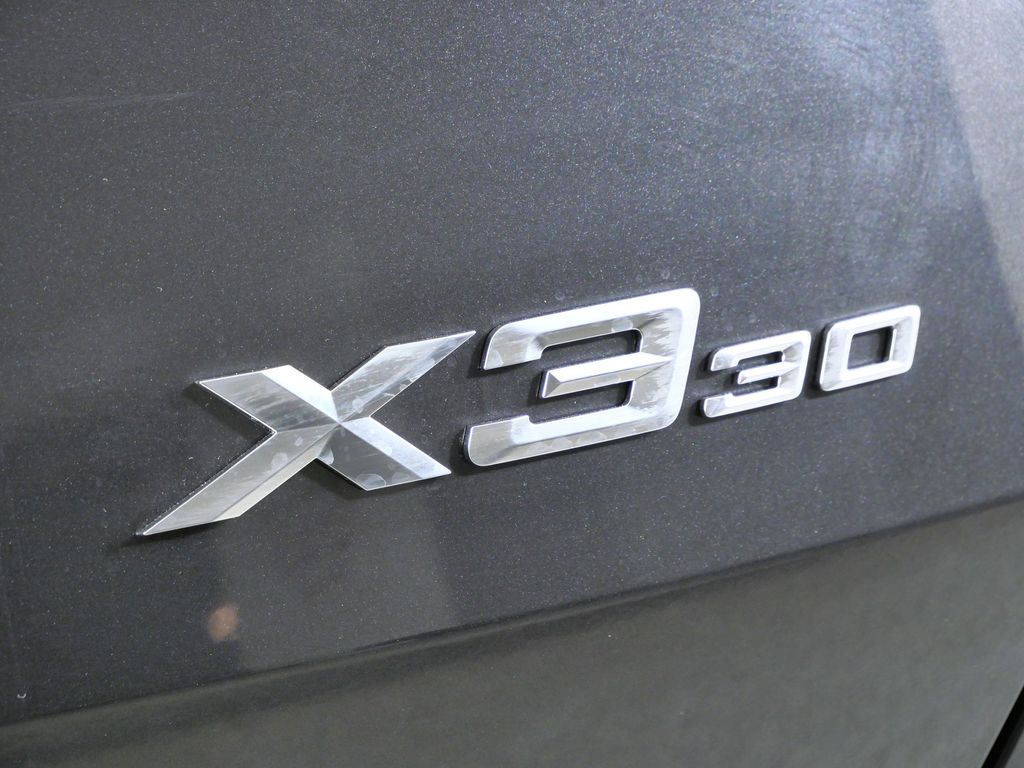 Thumbnail: 2026 BMW X3 - 12