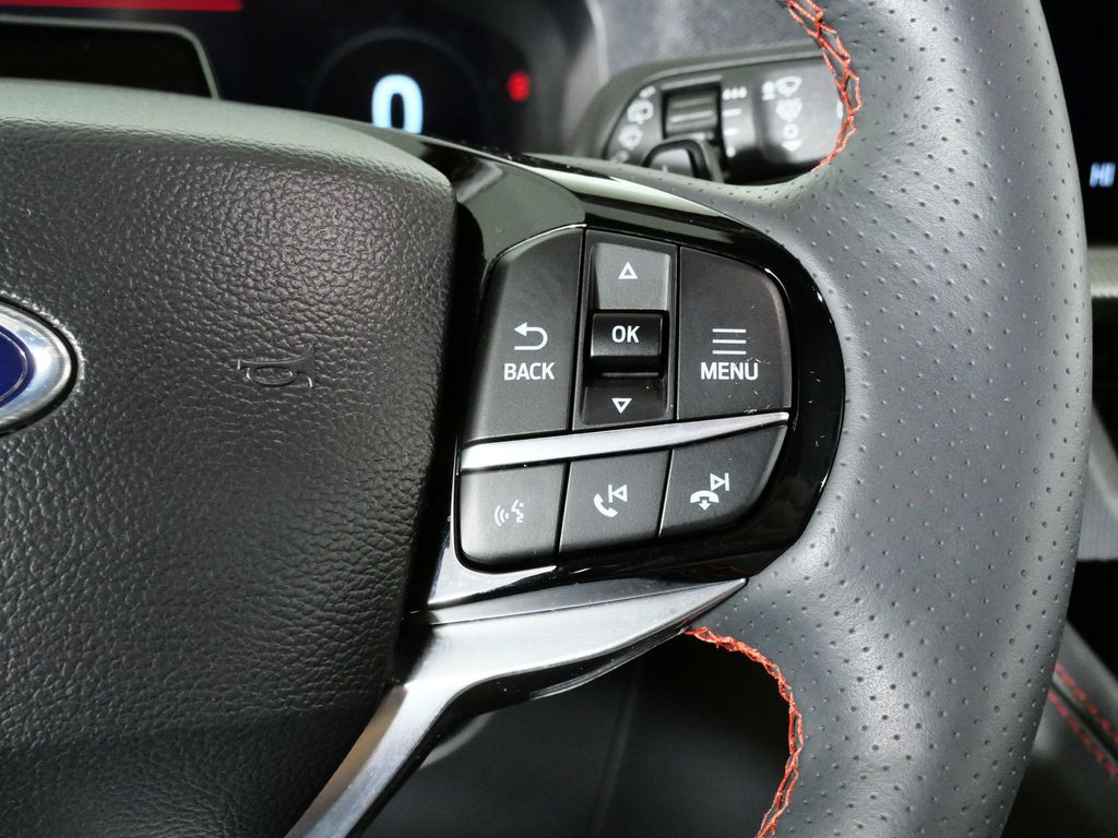 Thumbnail: 2025 Ford Explorer - 42