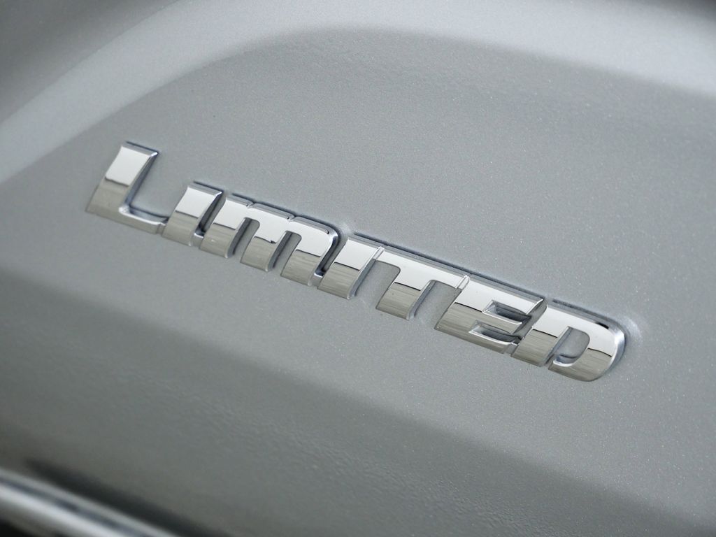 Thumbnail: 2025 Toyota Tacoma - 14