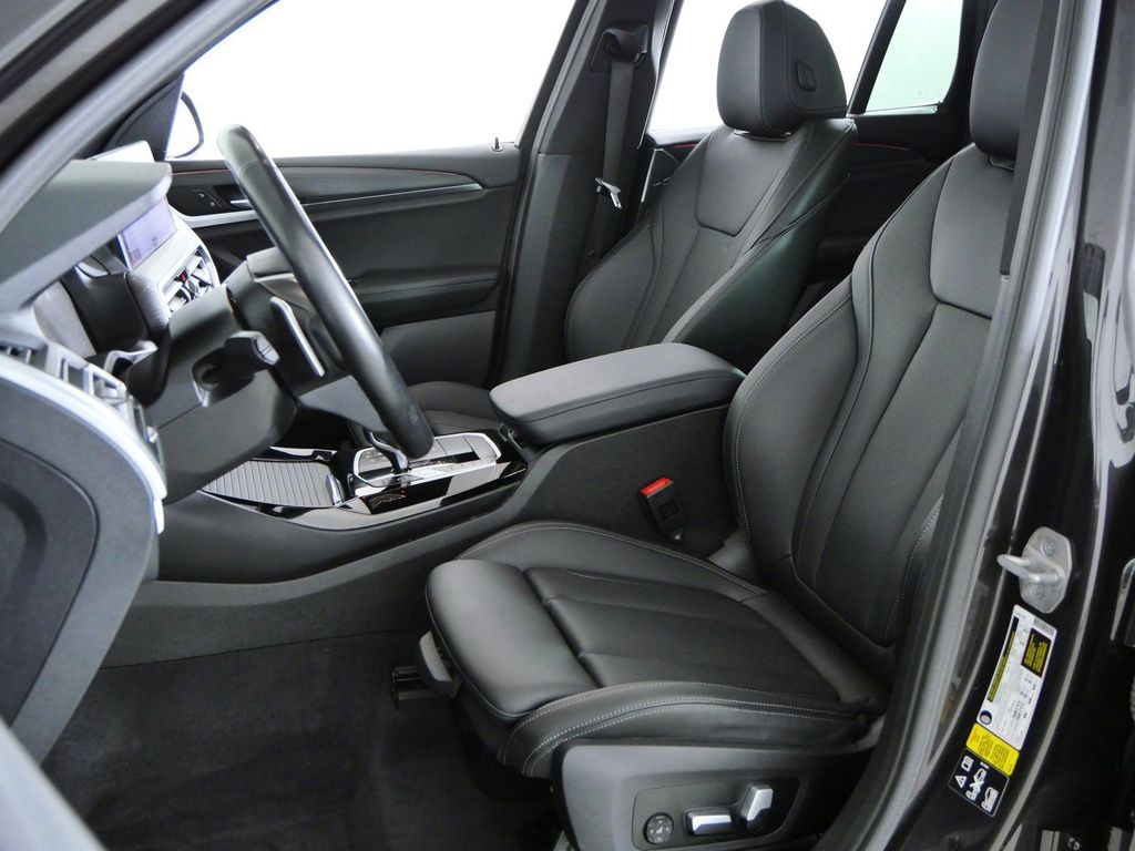 Thumbnail: 2023 BMW X3 - 34