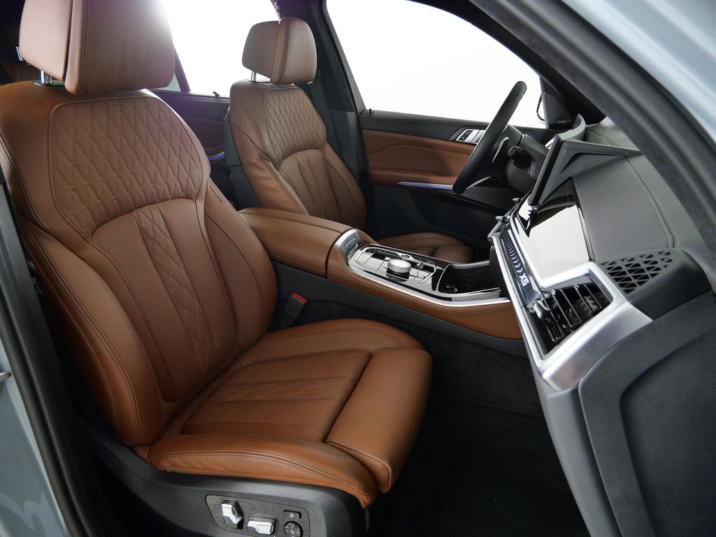 Thumbnail: 2024 BMW X5 - 26