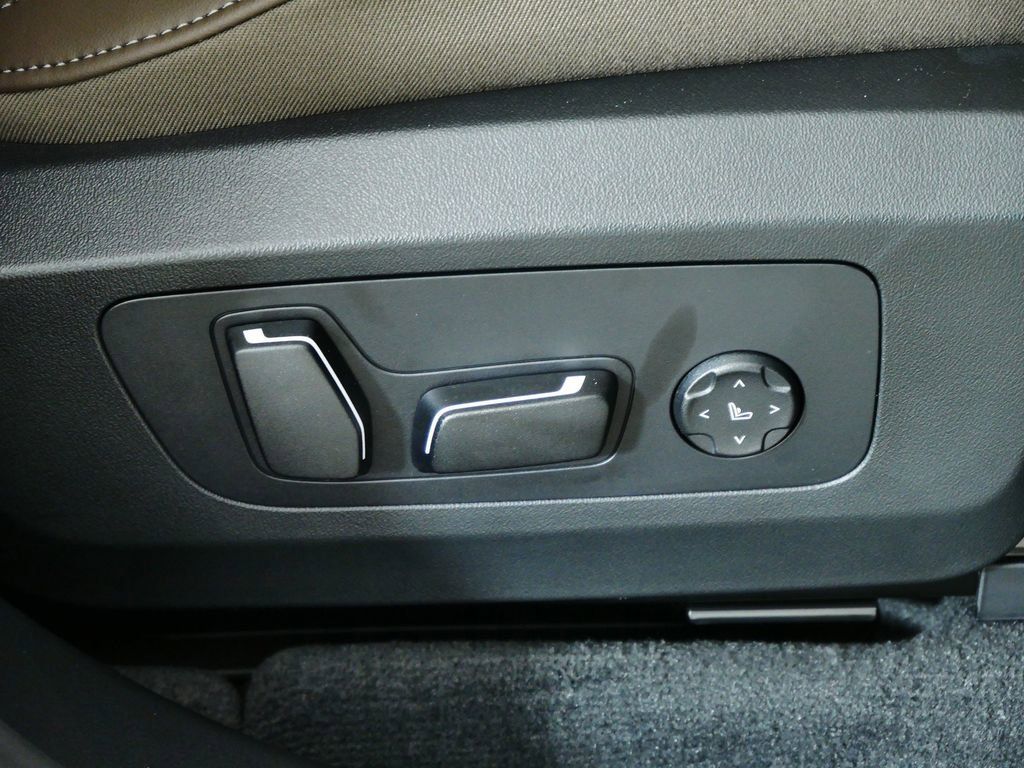 Thumbnail: 2026 BMW X3 - 25