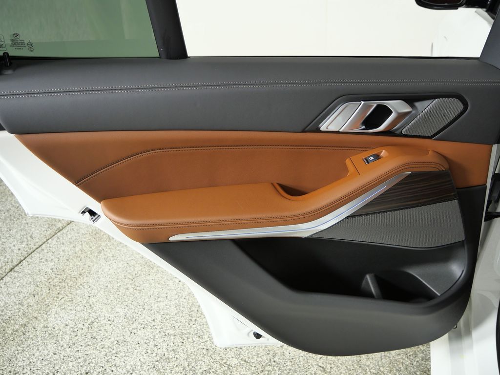 Thumbnail: 2026 BMW X5 - 31