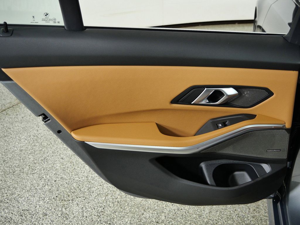 Thumbnail: 2026 BMW 3 Series - 29