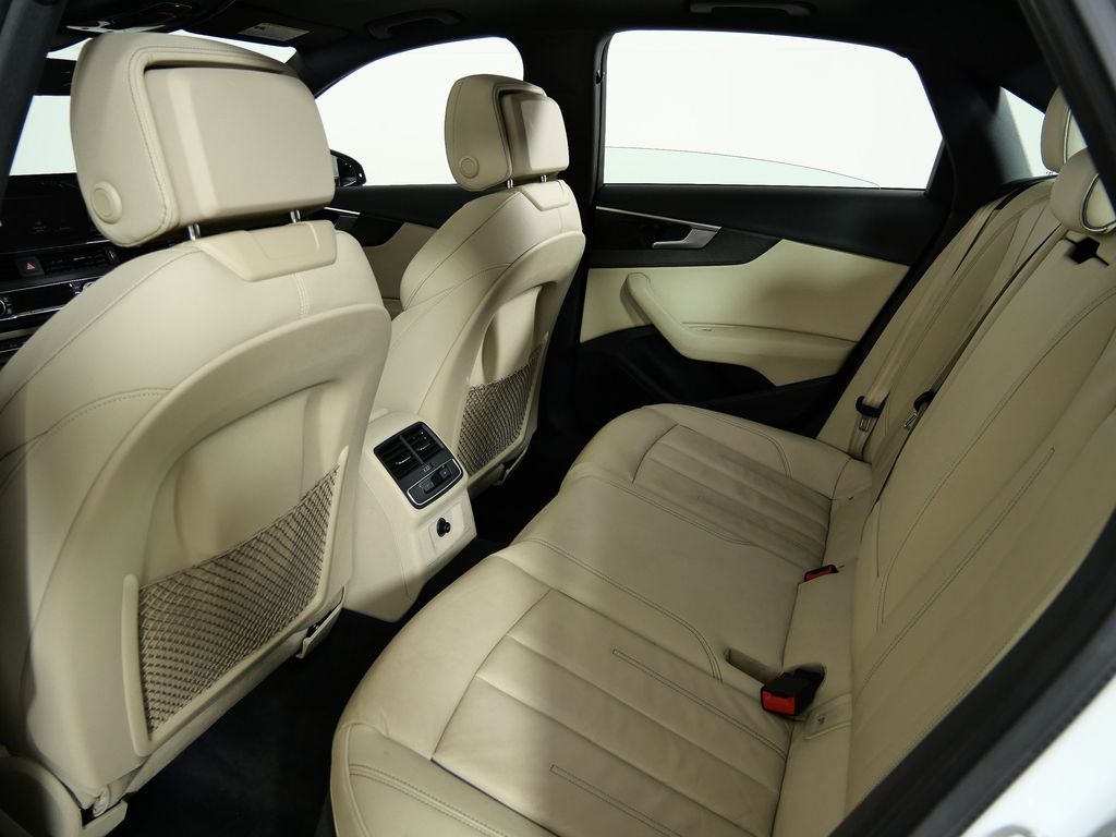 Thumbnail: 2021 Audi A4 - 31