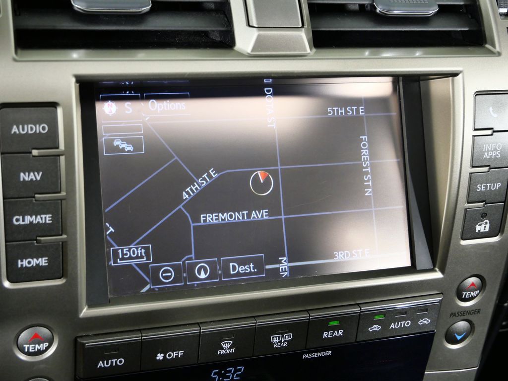 Thumbnail: 2014 Lexus GX - 39