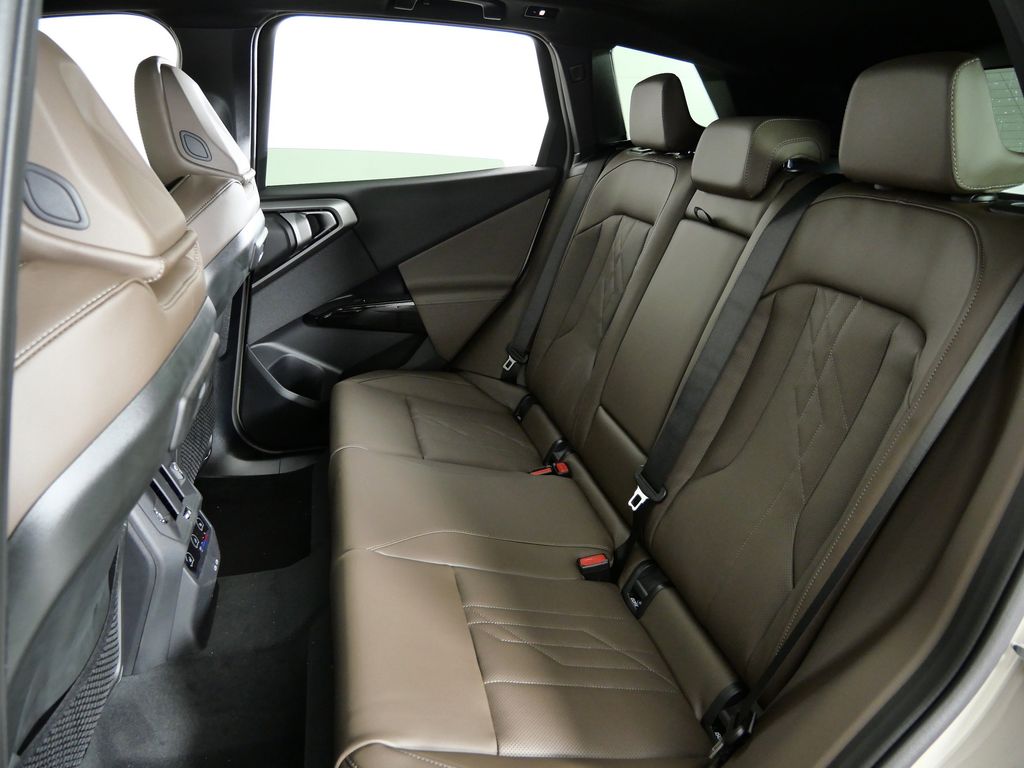 Thumbnail: 2026 BMW X3 - 31