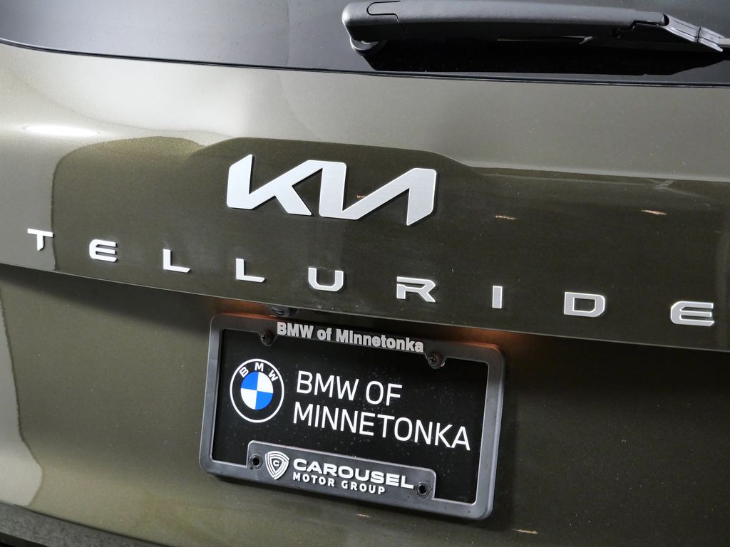 Thumbnail: 2023 Kia Telluride - 13