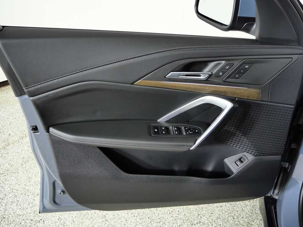 Thumbnail: 2026 BMW X1 - 31