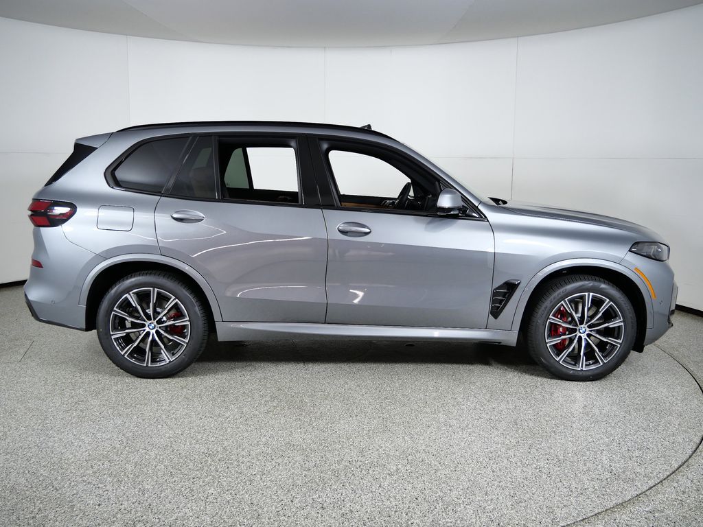 Thumbnail: 2026 BMW X5 - 8