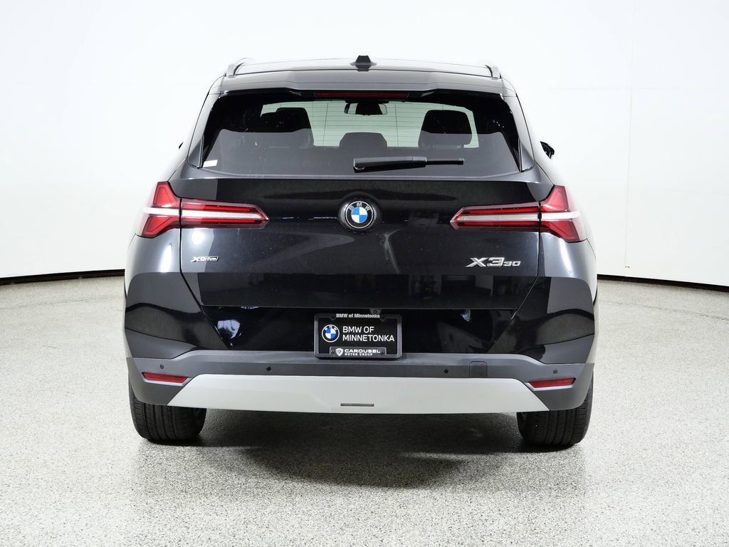 Thumbnail: 2026 BMW X3 - 12